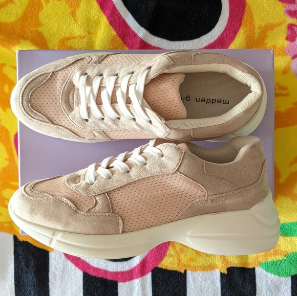 Madden girl burrel sneakers - Picture 5 of 12